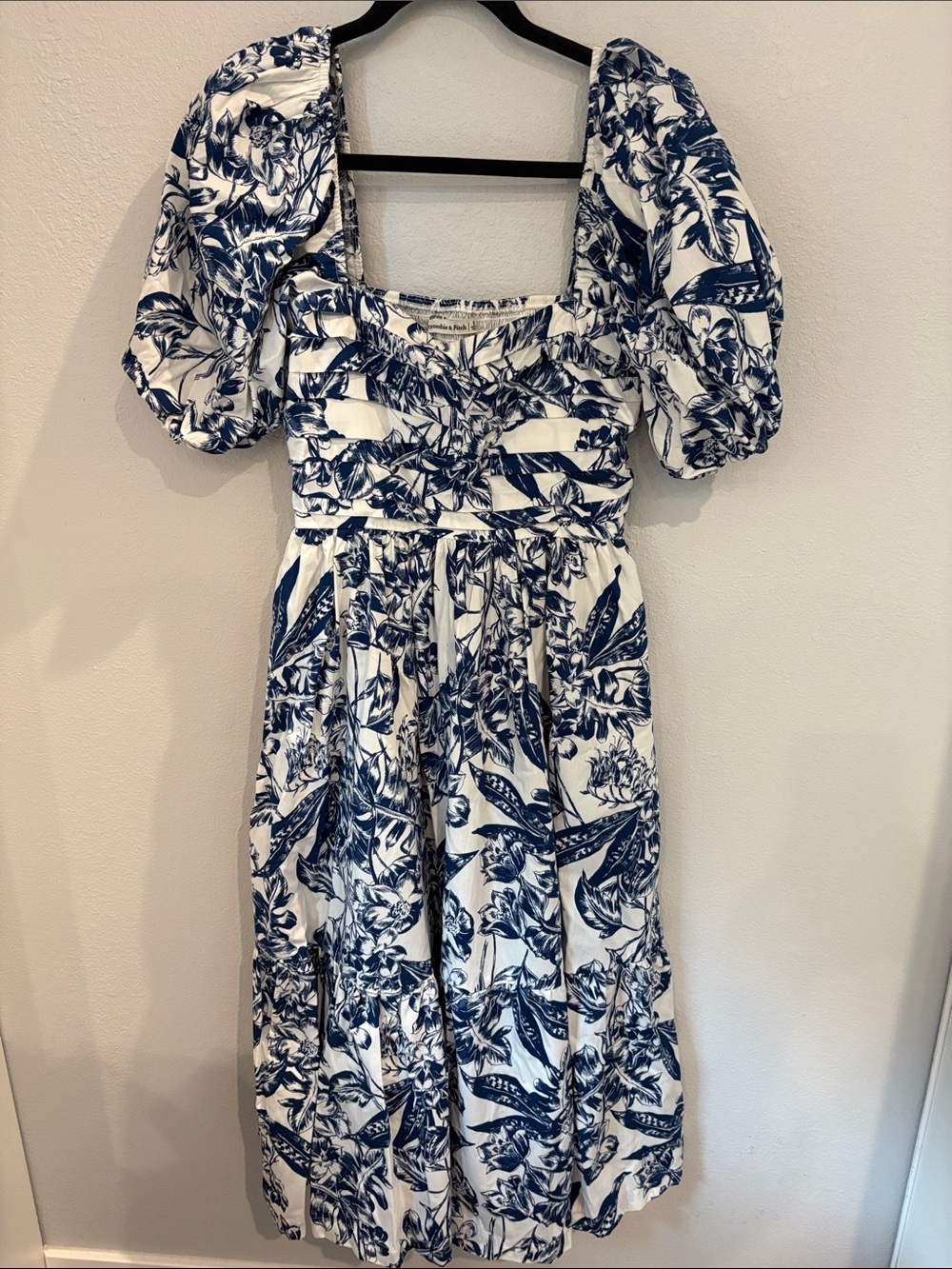 Abercrombie & Fitch White and Navy Floral Maxi Dress
